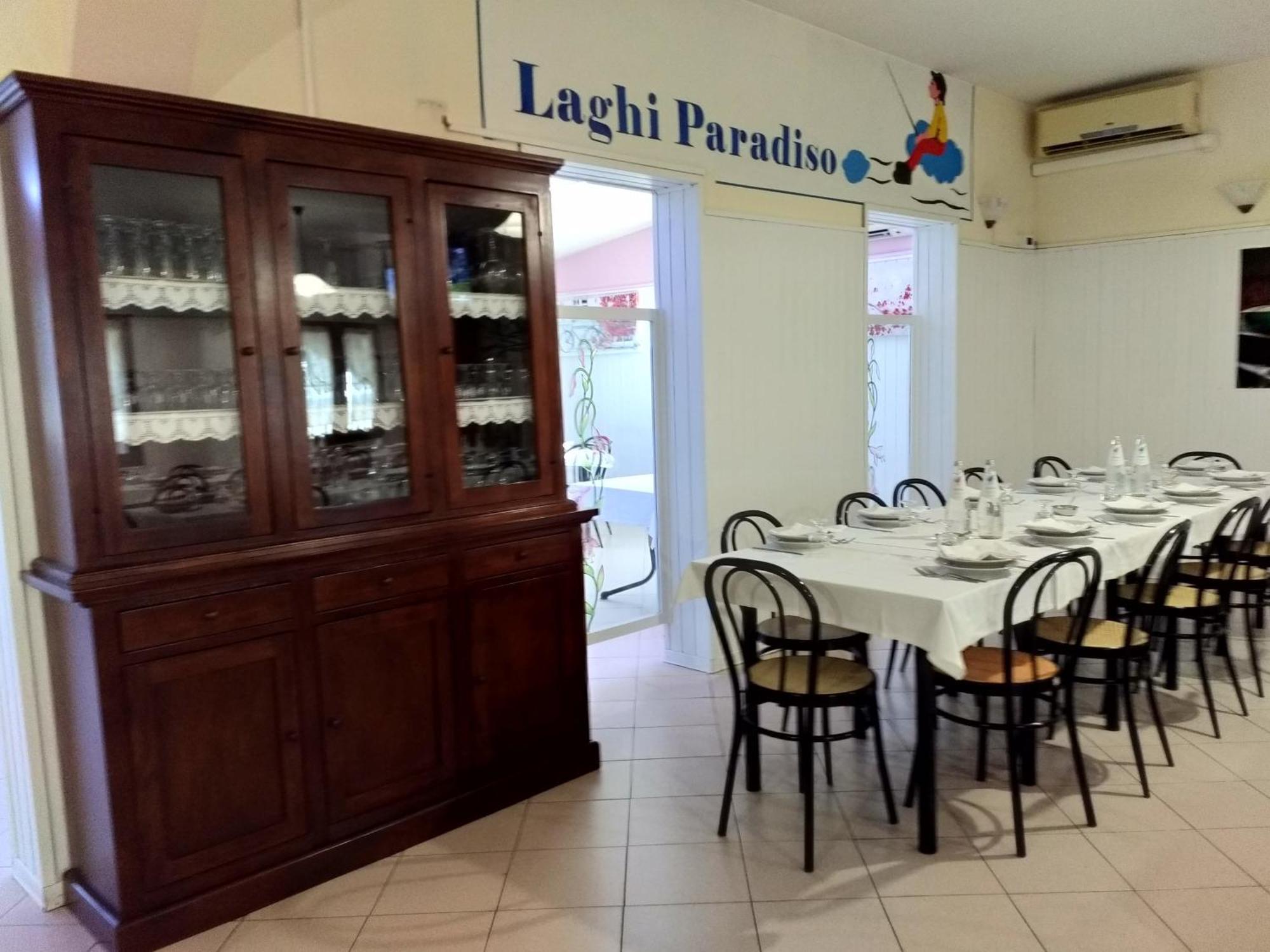 Laghi Paradiso Rovereto sulla Secchia Экстерьер фото